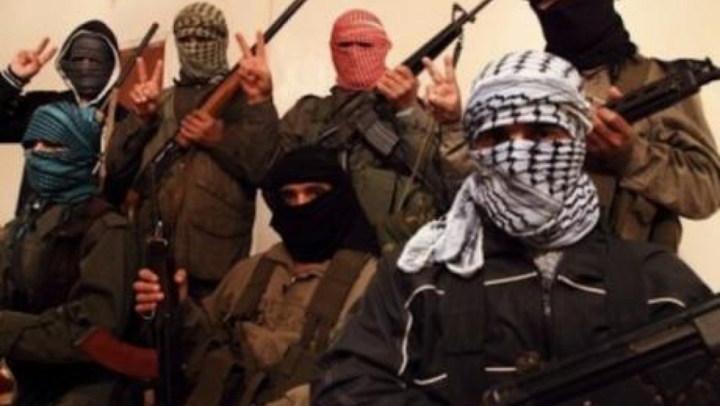 Ожесточени боеве в Дамаск между сирийската армия и бунтовниците Ожесточени боеве в Дамаск между сирийската армия и бунтовниците