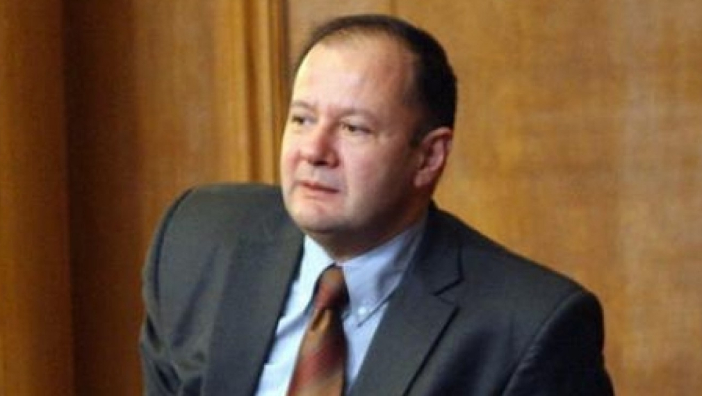 Миков: &quot;Наглите&quot; действат и сега