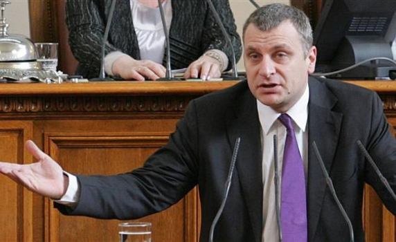 БСП решава за вот на недоверие заради АЕЦ &quot;Белене&quot;