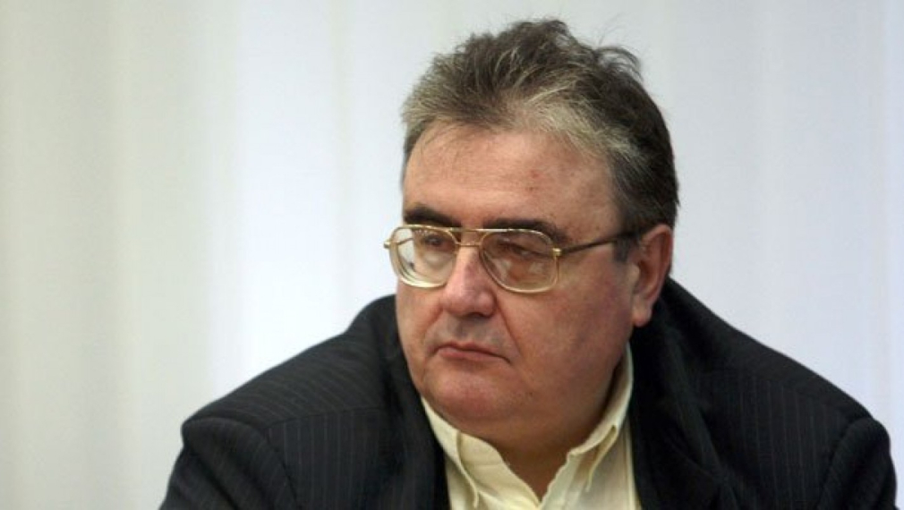 Огнян Минчев: Подозирам сделка с Русия, за да не търси компенсации
