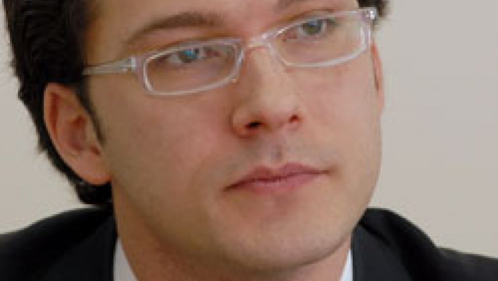 Даниел Митов напусна ръководството на ДСБ Даниел Митов напусна ръководството на ДСБ
