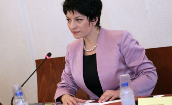 Гърция ни дава софтуер за лекарствата