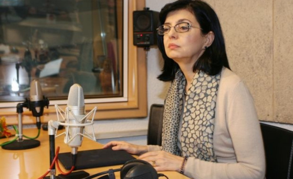 Меглена Кунева: Всяка моя стъпка се проверява от ЕК