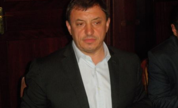 Мизерията завладява България, възмути се Петров
