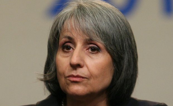 Маргарита Попова: Влияние между правителството и президентството има, важно е да е &quot;благотворно&quot;