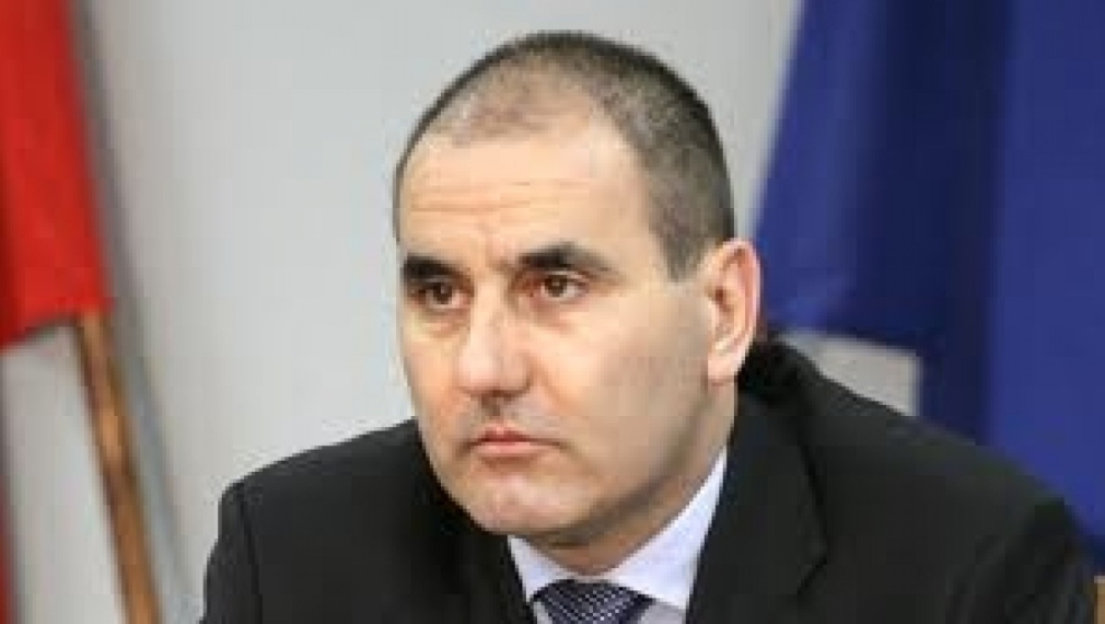 Цветанов: Четирима в ареста, Таки не се е предал сам