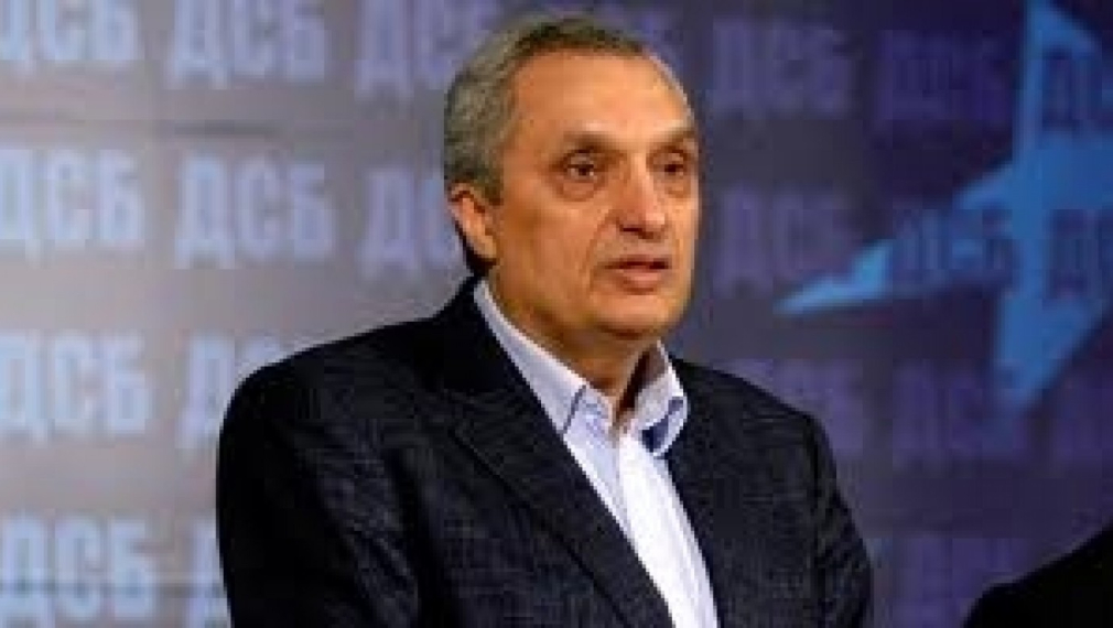 ДСБ ще привлича избиратели с опита си да вади България от кризи