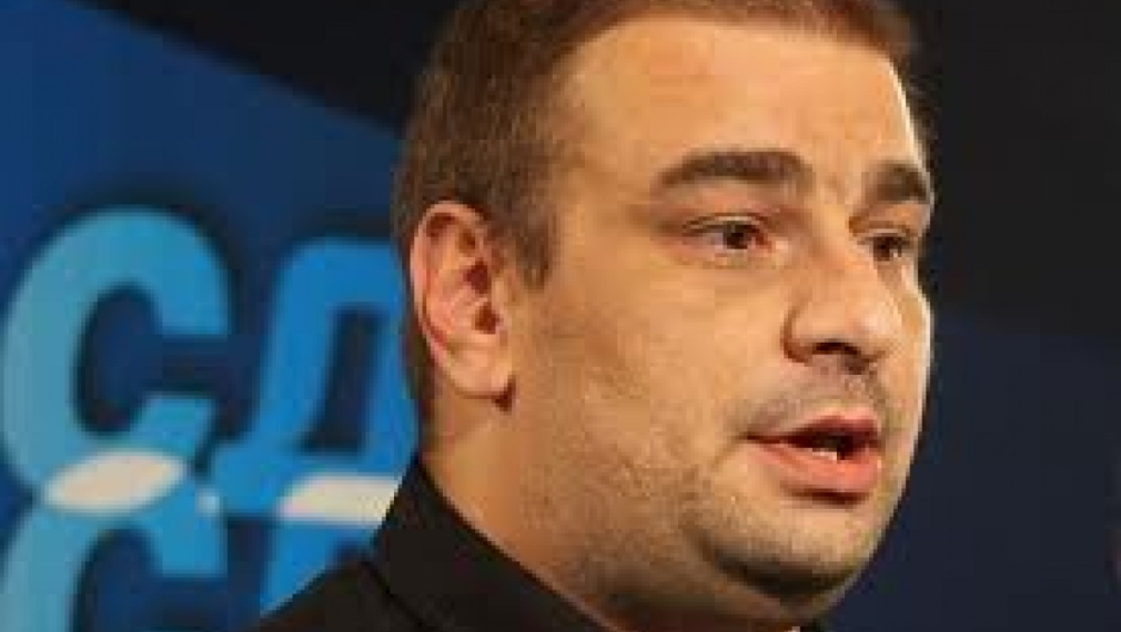 СДС избира временен председател сред &quot;деветимата от НИС&quot; 