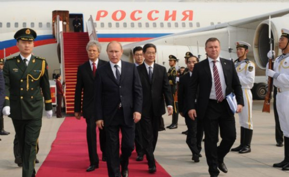 Москва леко се дистанцира от Башар ал Асад