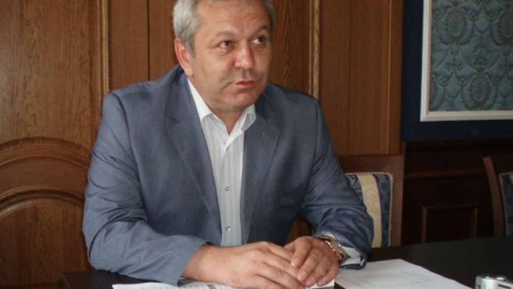  Митхат Табаков искал ДС да провери любимата му за връзки с Турция