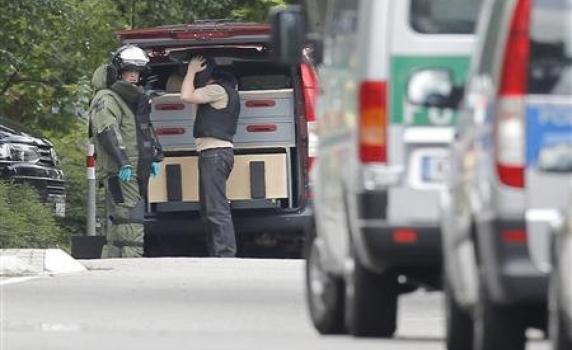 Петима загинаха при заложническа драма в Германия
