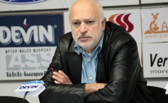 Проф. Минеков: Вежди Рашидов упражнява интелектуална корупция