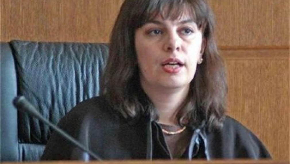 Съдия Тодорова поиска ВАС да спре дисциплинарното й уволнение