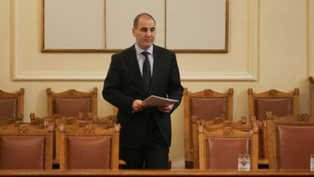Деветорна експертиза оневини лекарите, обявени от Цветанов за &quot;убийци на бебе&quot;