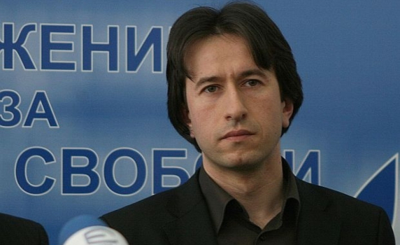 Корман Исмаилов ще води листи срещу Доган на парламентарните избори