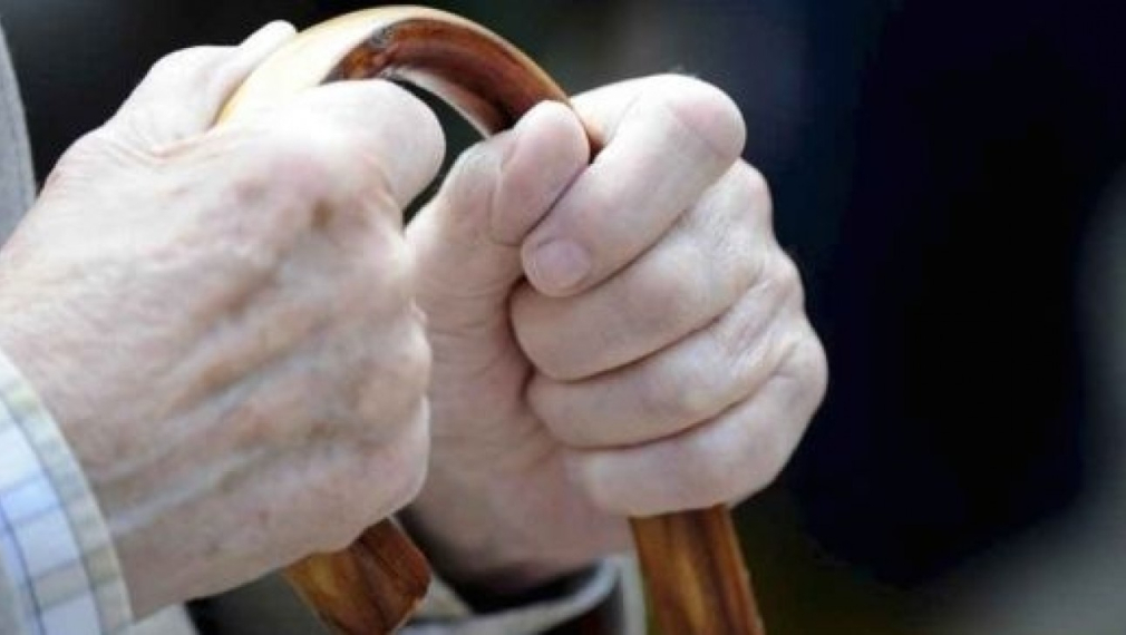 Социалният министър обещава увеличение на пенсиите с 10 на сто от пролетта Социалният министър обещава увеличение на пенсиите с 10 на сто от пролетта