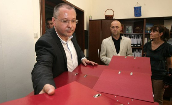 Ще има референдум за АЕЦ &quot;Белене&quot;. Станишев: Това е победа за пряката демокрация в България