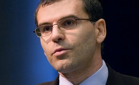 Дянков: От 1 април увеличаваме всички пенсии