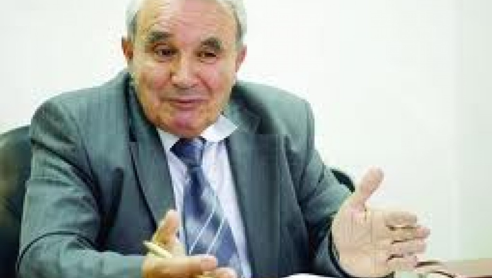 Кушлев си плащал и заплата, и бонуси за една и съща работа