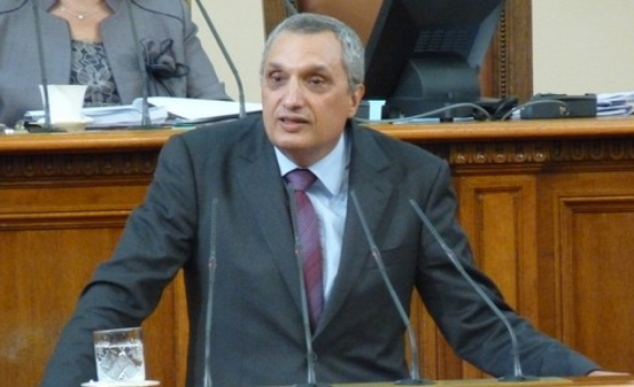 Костов: АЕЦ „Белене” стана най-голямата корупционна практика за източване на парите на данъкоплатците