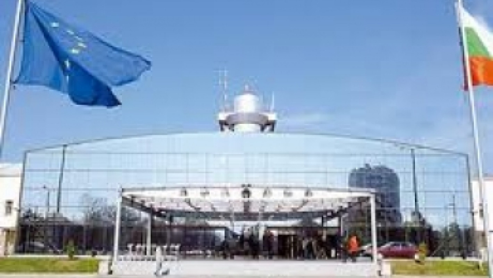 Нова строителна идея: Терминал 1 да се събори и построи наново Нова строителна идея: Терминал 1 да се събори и построи наново