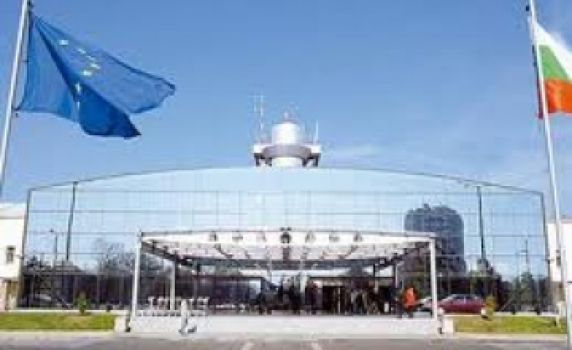 Нова строителна идея: Терминал 1 да се събори и построи наново
