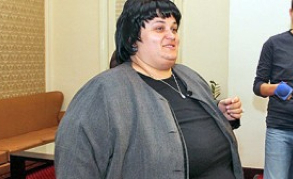Правната комисия на НС защити пред Брюксел скандално избраната съдийка