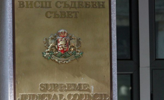 Трети ден ВСС мисли позиция за атаките на Цветанов срещу съдебната система