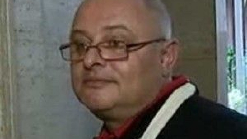 Съдия Мариан Марков беше пребит пред дома му Съдия Мариан Марков беше пребит пред дома му