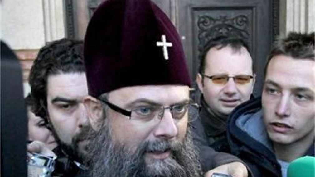 Митрополит Николай се оттегля за 40 дни молитви, няма да участва в заседанията на Синода Митрополит Николай се оттегля за 40 дни молитви, няма да участва в заседанията на Синода
