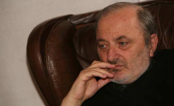 Д-р Николай Михайлов: Патриарх доносник ще бъде насилие