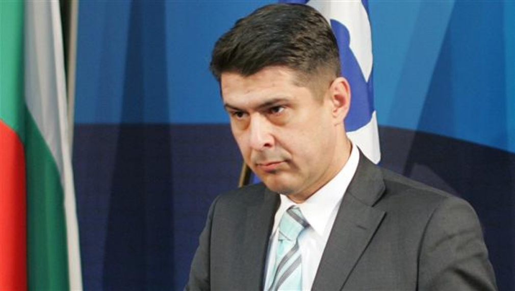 Гяуров: Ръководството се държи като жена на повикване, изходът е да подаде оставка