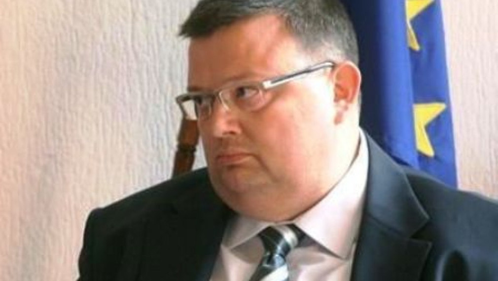 Отвличат ни вниманието, за да си изберат послушен главен прокурор     