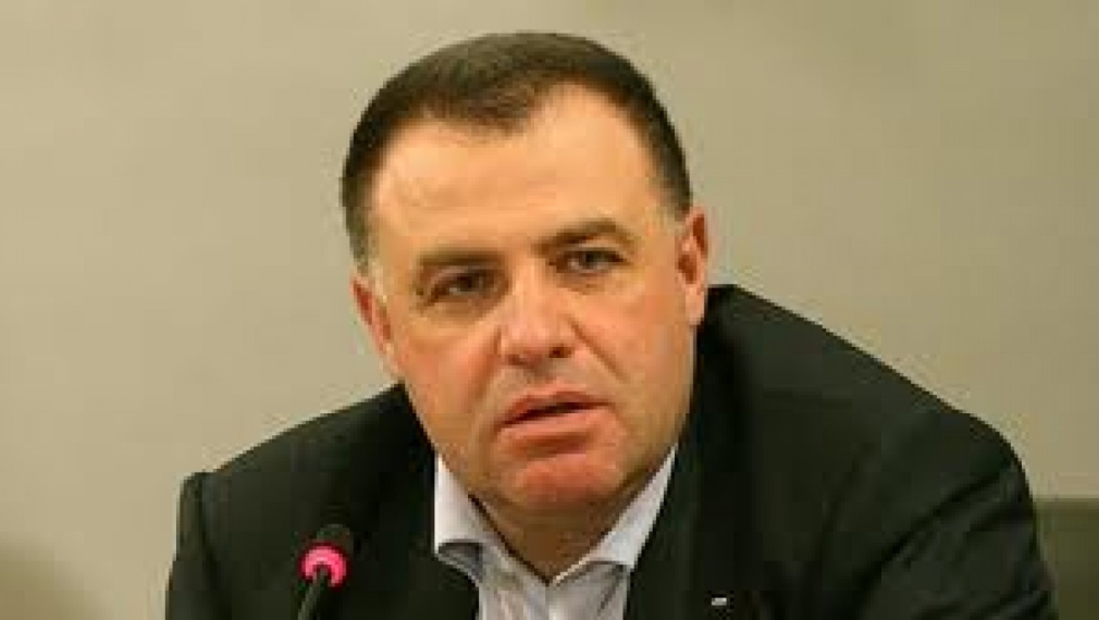 Министър Найденов призова търговците да намалят цените на свинското, ако са го купили на по-ниска цена