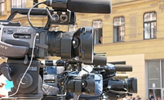 Турция с най-много журналисти в затвора през 2012 г.
