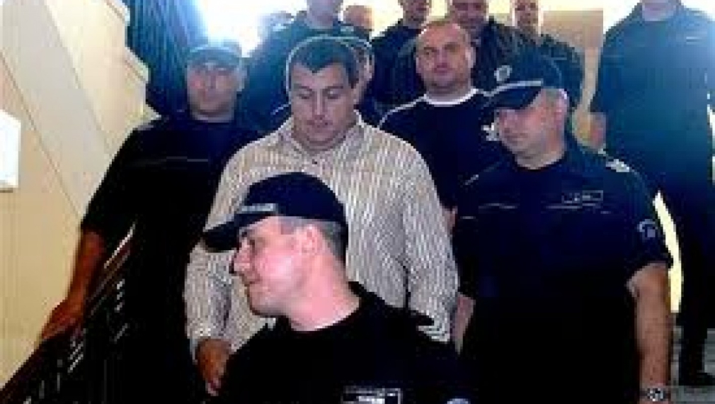 Доживотeн затвор за трима подсъдими по "Килърите”