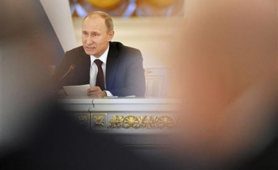 Путин подписа закона срещу американските осиновявания в Русия