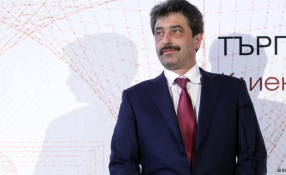 Цветан Василев: Ако олигарх е най-големият данъкоплатец, аз съм олигарх
