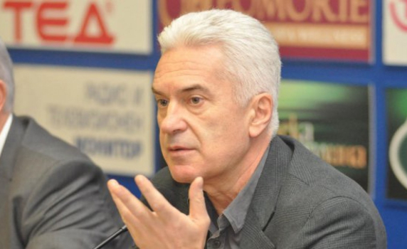 В. Сидеров: Заради мораториума за продажба на земя съм готов на компромис с Борисов