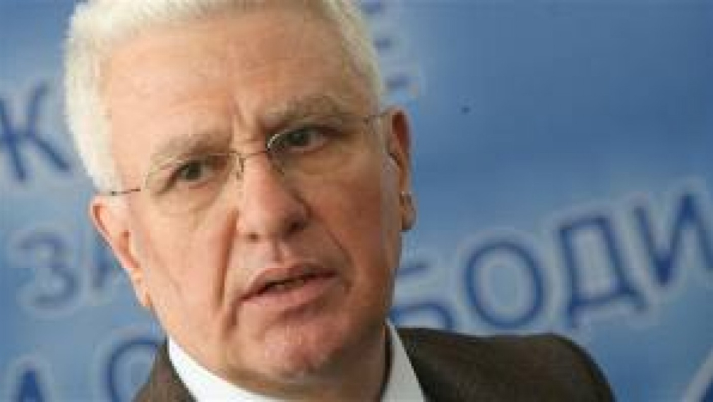 ДПС ще обсъди внимателно позицията на БСП за мораториума