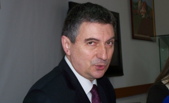 БСП пита Борисов и Цветанов: Има ли разпореждане до кметовете от ГЕРБ за дестабилизиране на държавата?