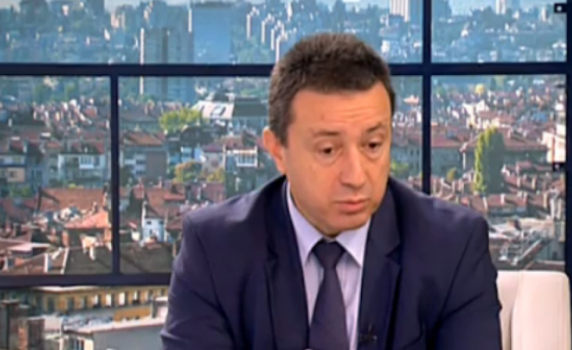 Я. Стоилов: Студентите действат по команда на десните политически сили