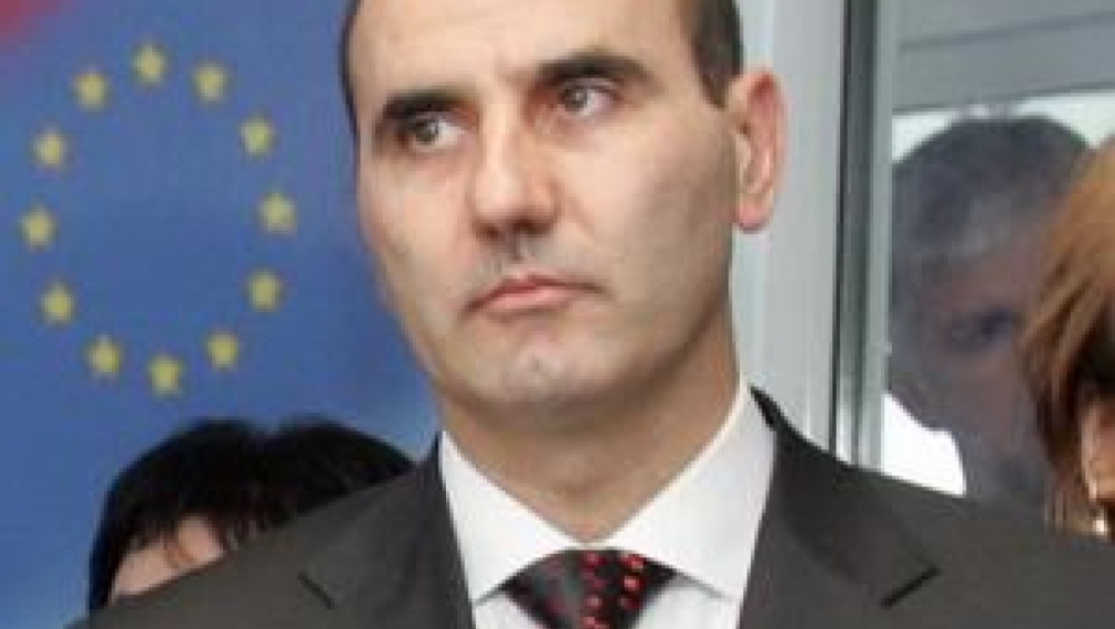 Цветанов се оправда с писмо до медиите