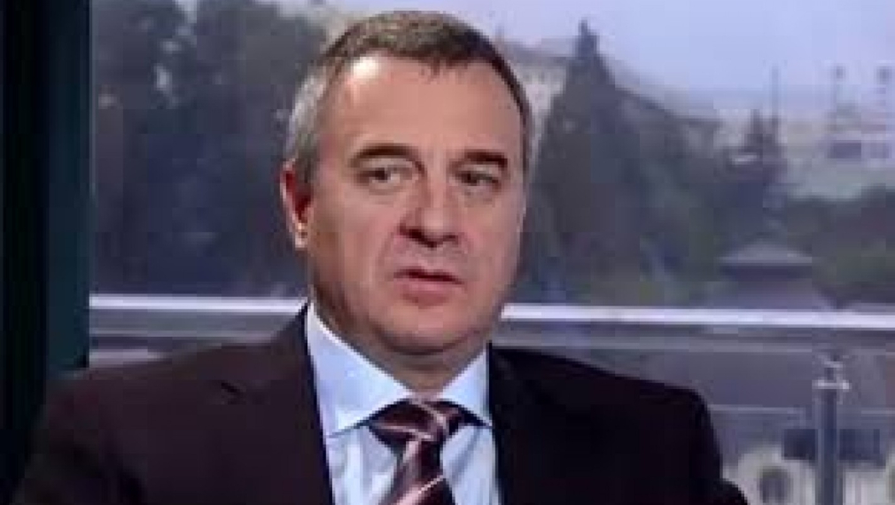 Цветлин Йовчев:  Проверяваме всички пребиваващи на територията на страната  
