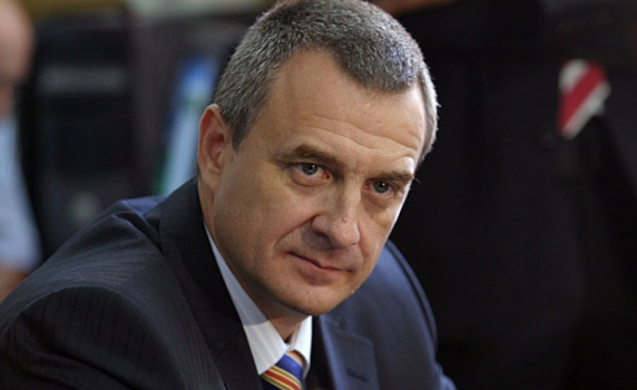Йовчев отхвърли слуховете, че ще става премиер в нов кабинет с ГЕРБ и ДПС