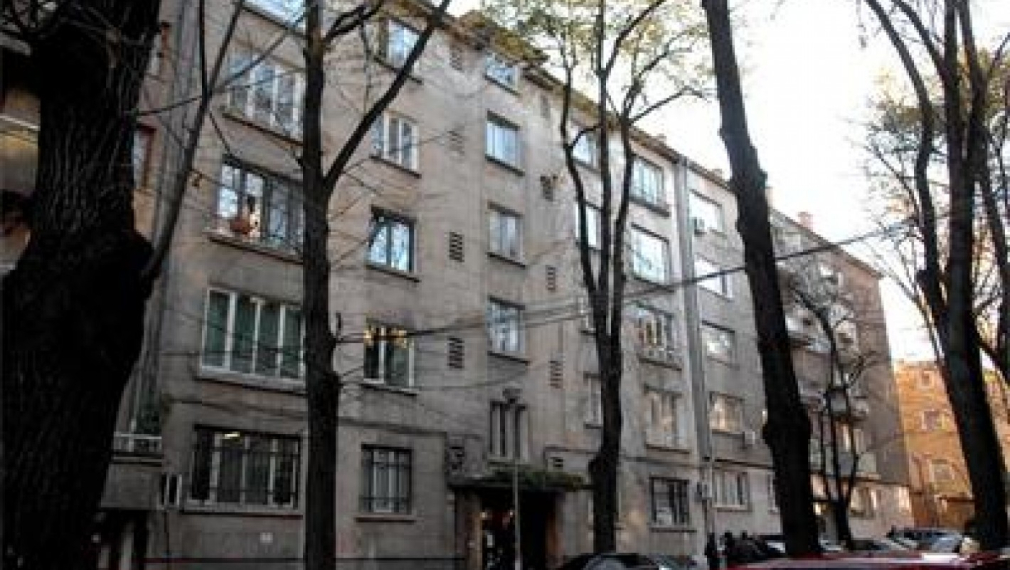 Синът на Бисеров е собственик на имоти за милиони в центъра на София