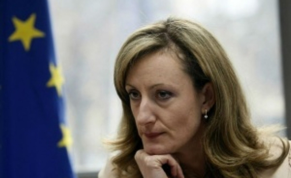 Златанова: ГЕРБ забавиха закона за съдебната власт, а сега са загрижени за реформата