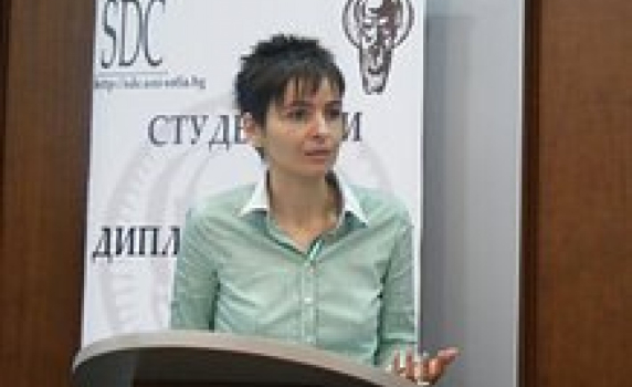 Доц. Дарина Григорова: Ректоратът стана бащиния за шепа самозванци на морала