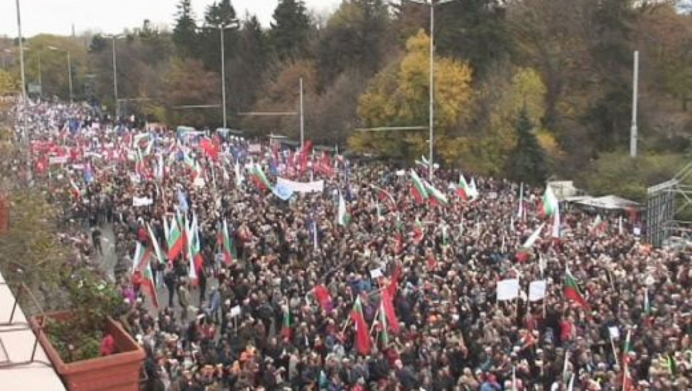 Ето как МВР изчисли броя на митингуващите в София и Пловдив