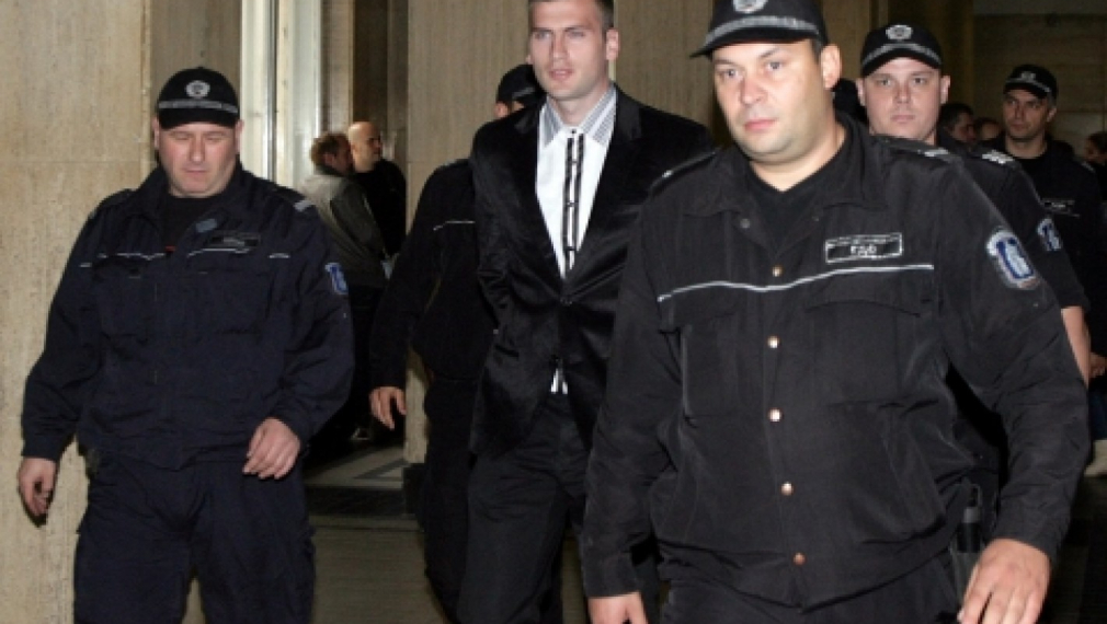 Бисеров и Доган не се явиха на делото срещу Енимехмедов